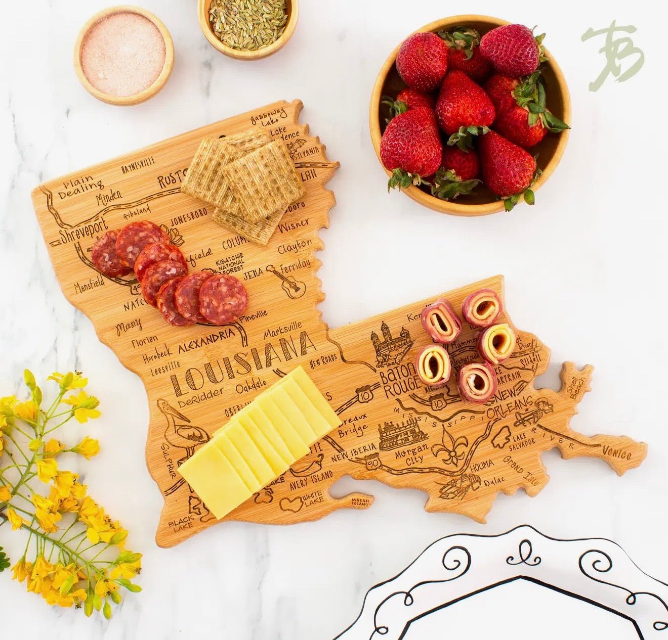 Louisiana Map Engraved Charcuterie Board | Wooden Serving Board - 4 Daughters Boutique